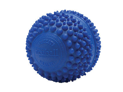 Heat therapy massage ball for pain relief 